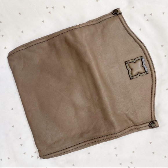 BCBG Maxazria Taupe Clutch Magnetic Closure - Picture 8 of 8